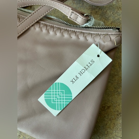 Deux Lux NWT vegan leather Maribel Double Zip Crossbody Blush Purse - Picture 11 of 12